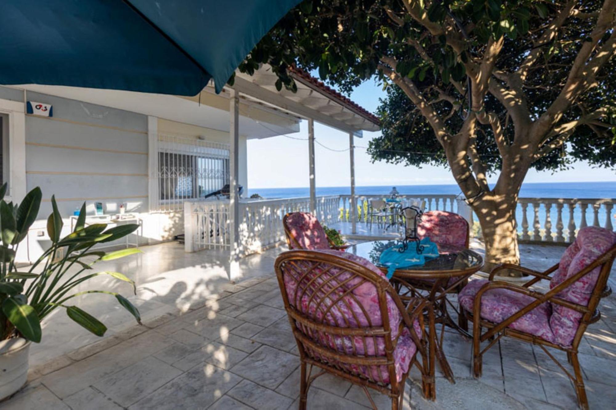 Hotel Pansion Koroni L'Antic Zewnętrze zdjęcie