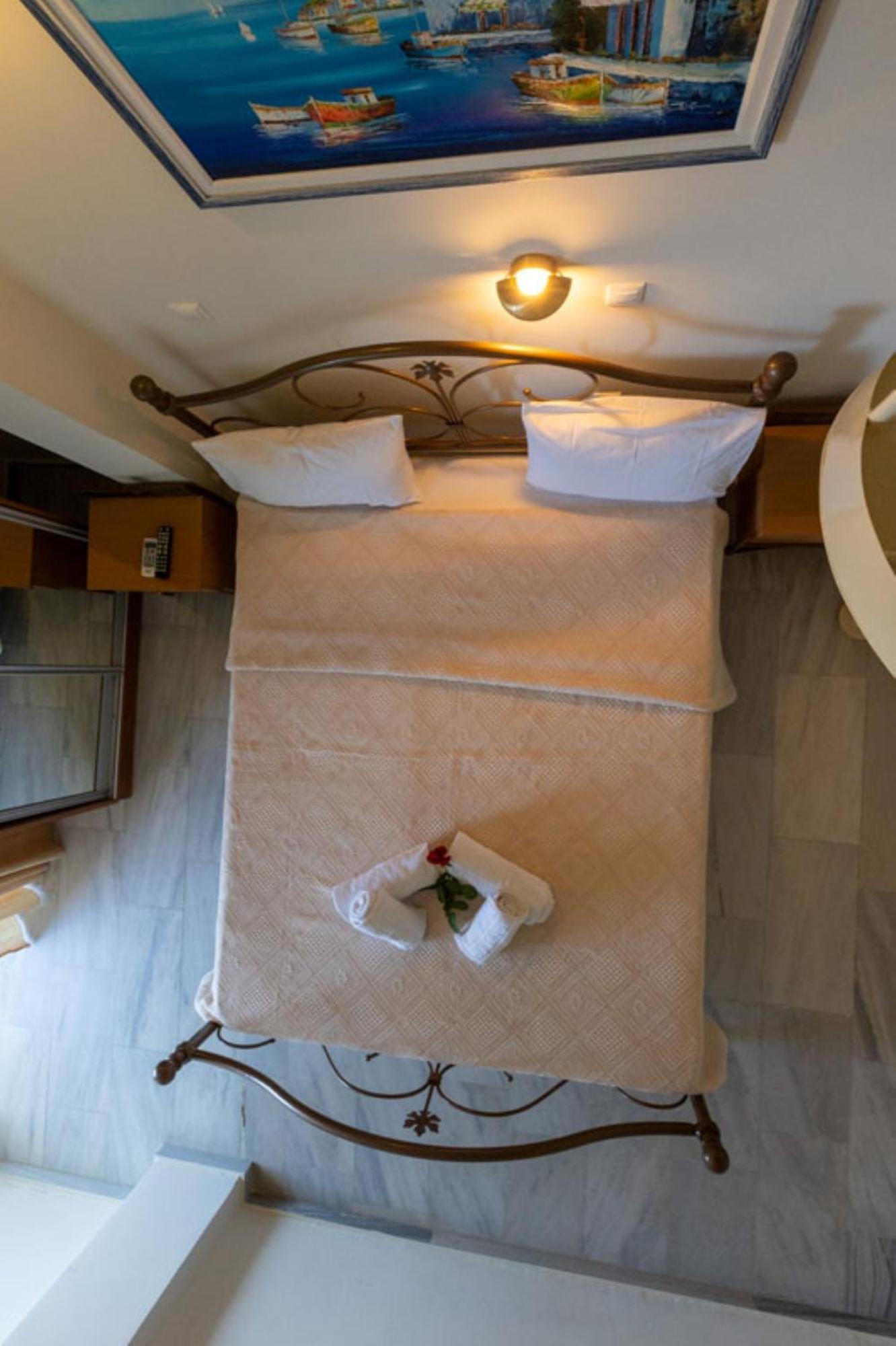 Hotel Pansion Koroni L'Antic Zewnętrze zdjęcie